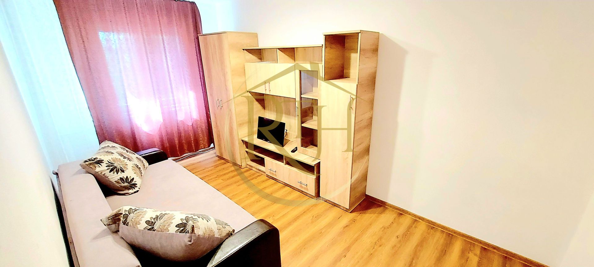 Oferim spre inchiriere, apartament pet friendly cu 2 camere decomandat, Complex