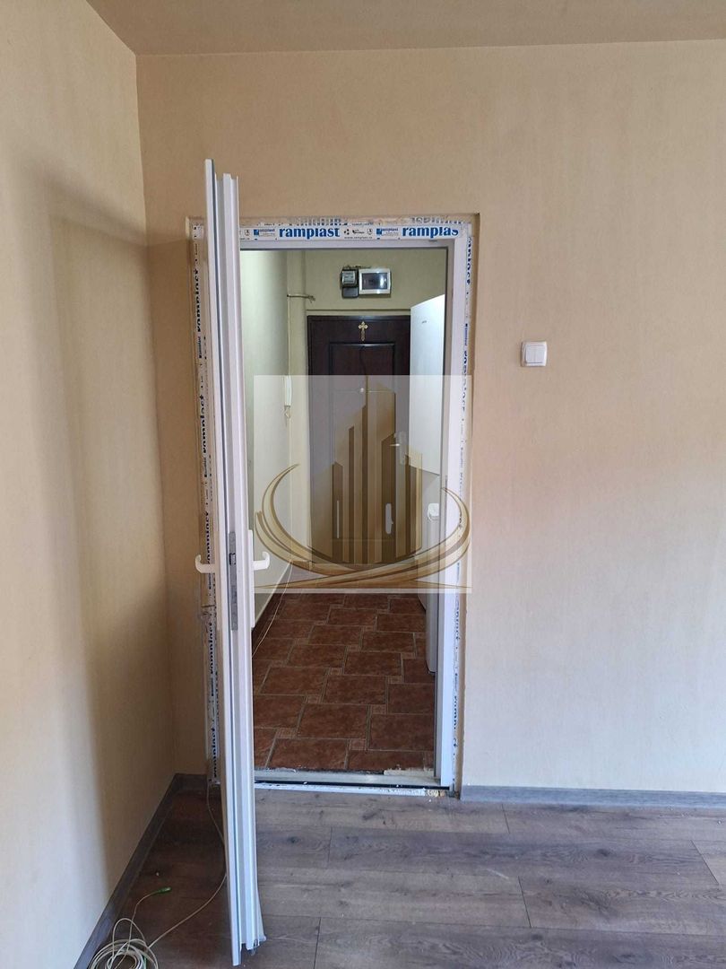 Apartament 2 camere recent renovat – Zona Calea Șagului