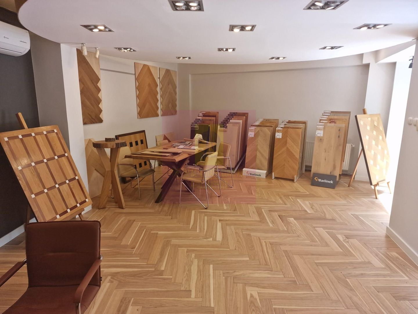 Spatiu comercial stradal Bd.Unirii stradal