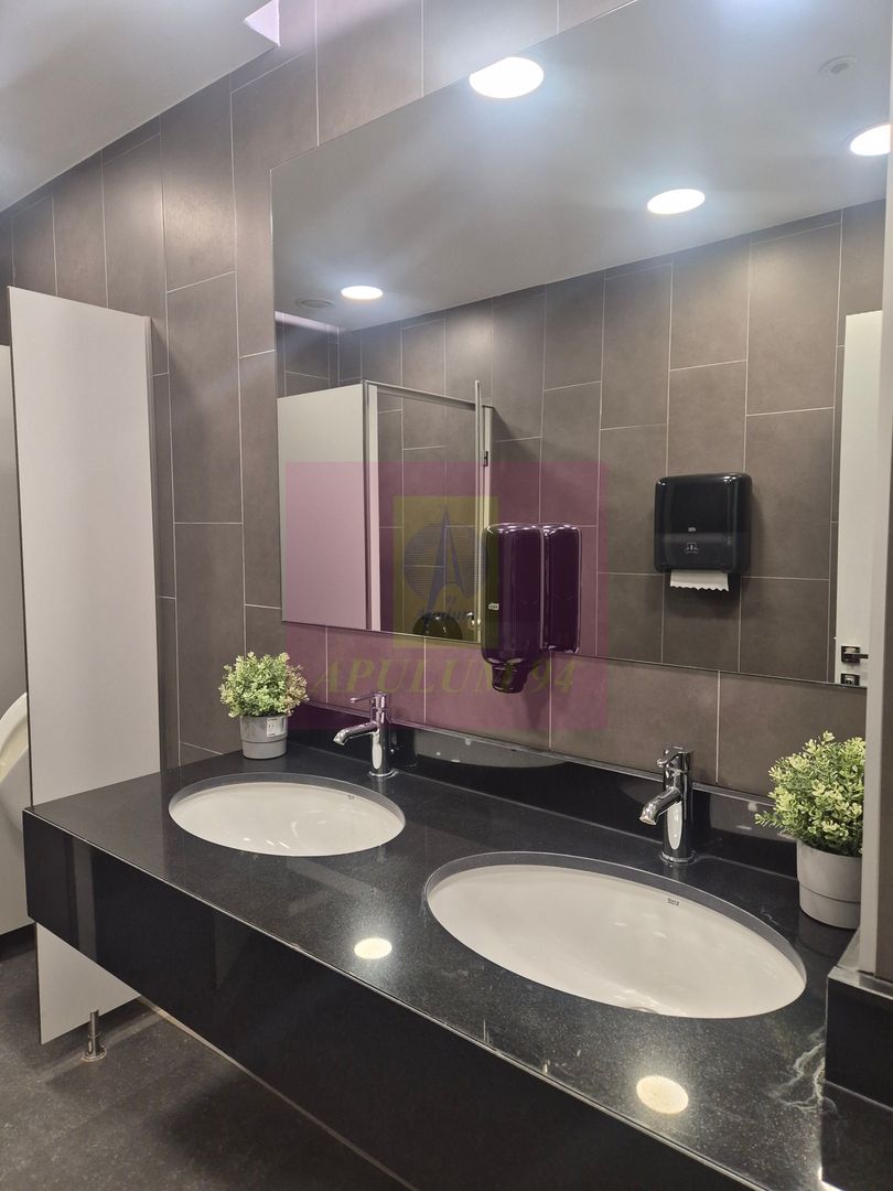 Etaj de birouri de închiriat | 1.054 mp utili | Hyperion Tower, Pipera