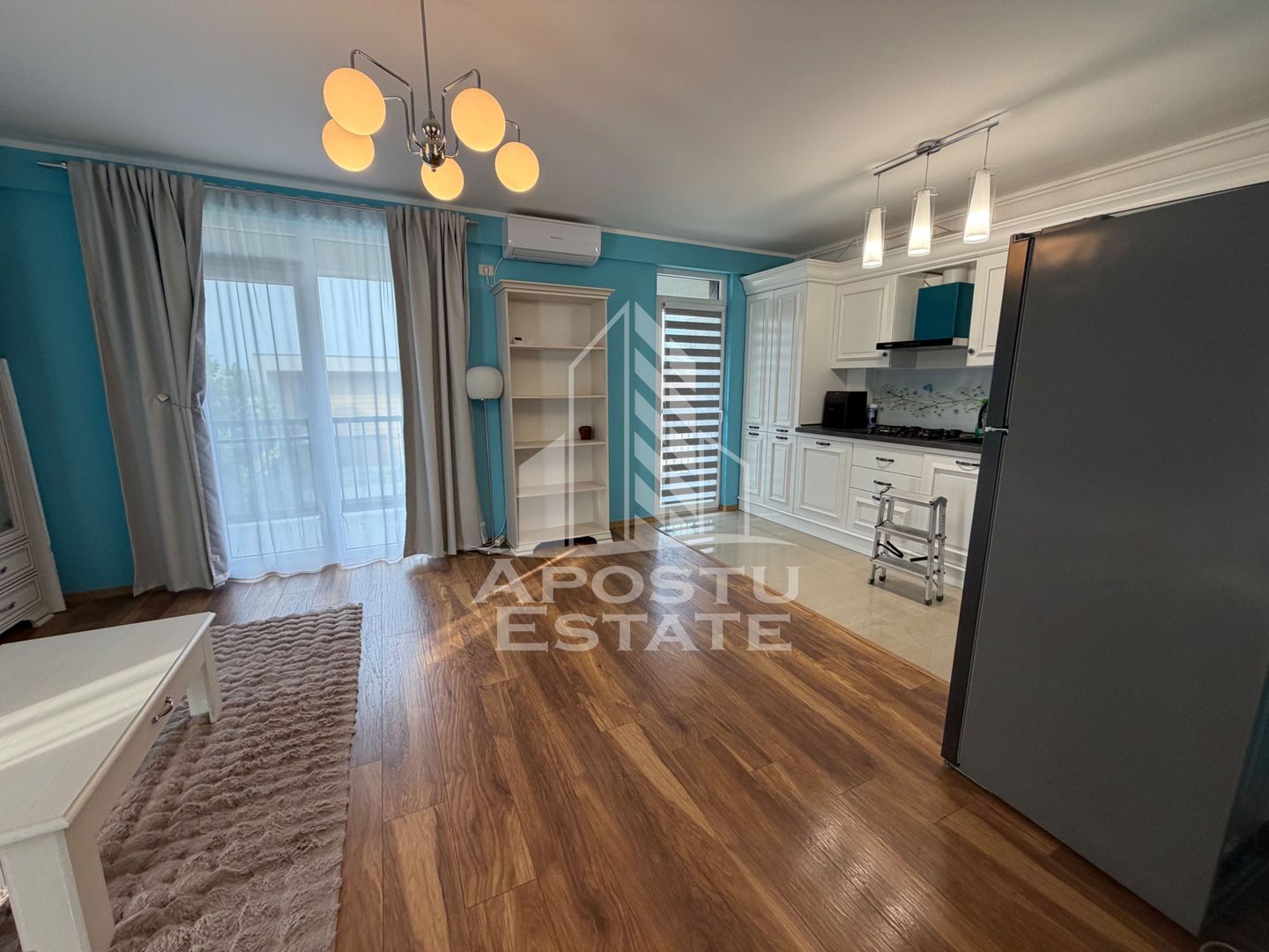 Apartament cu 3 camere de vanzare , Zona Aradului , Timisoara