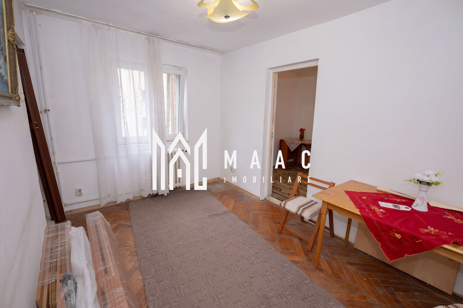 Apartament Petrisor 3 camere | Etaj 1 | Balcon