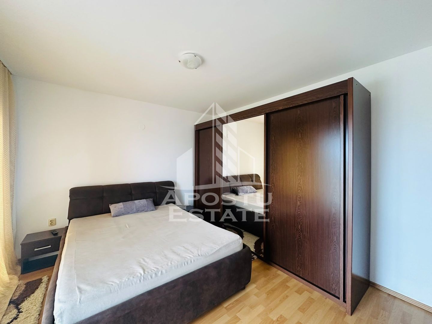 Apartament 3 camere zona Micalaca