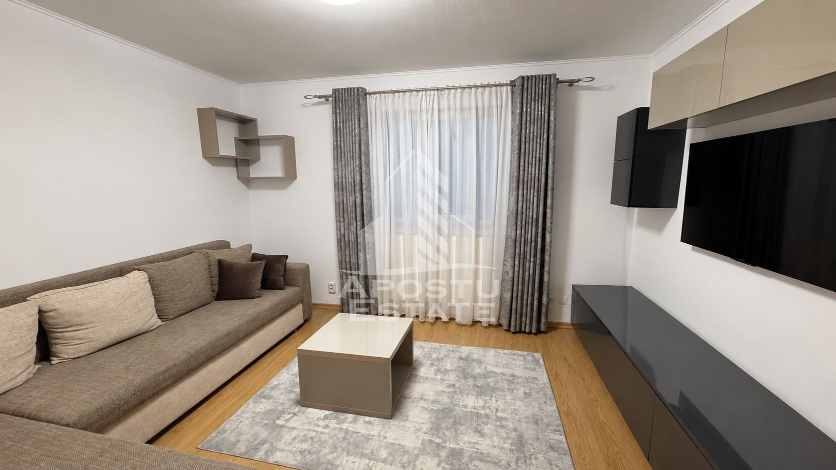 Apartament de vanzare cu 2 camere, zona Dambovita, Bloc cu lift