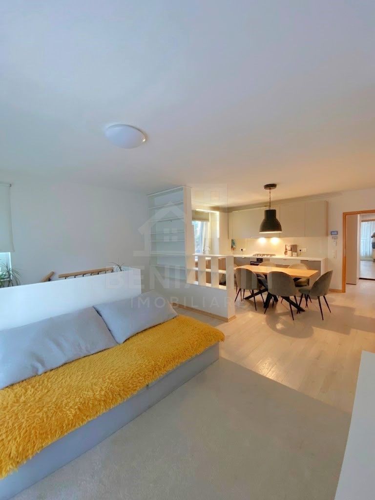 4Decomandate-125mp-Etaj 1-Modern-2Bai-Terasa-Parcare-Avantgarden