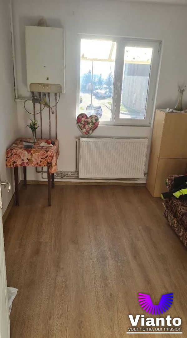 Garsoniera renovata 16 mpu | Compa