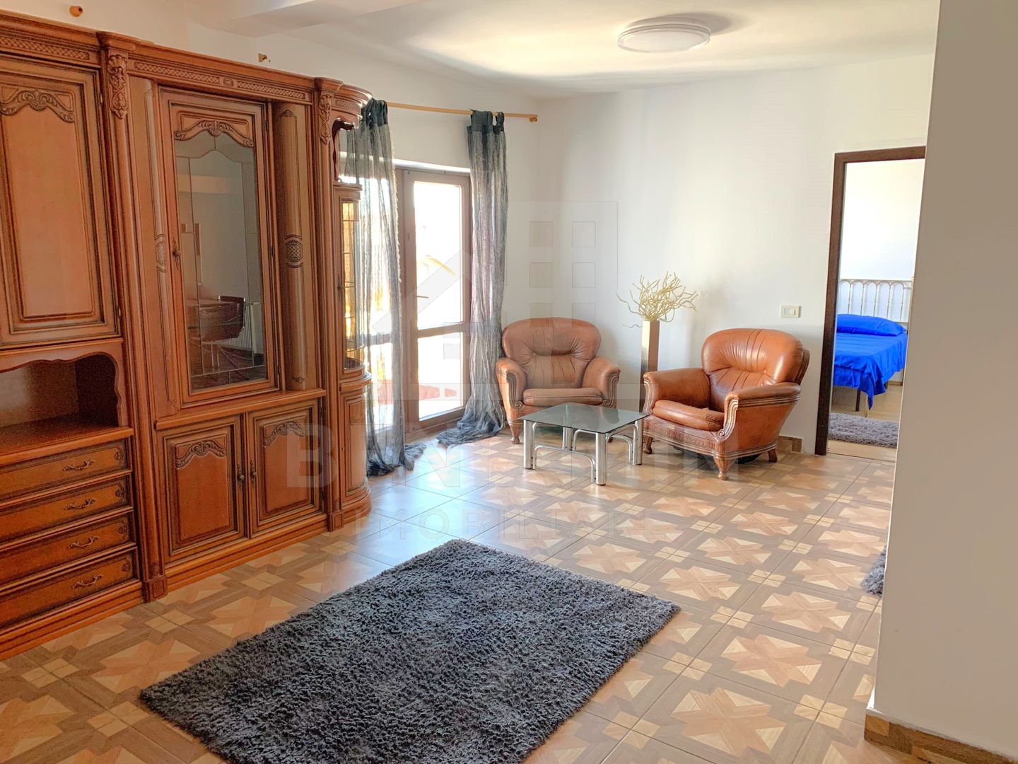 3 camere etaj 1 mobilat utilat disponibil imediat Promenada