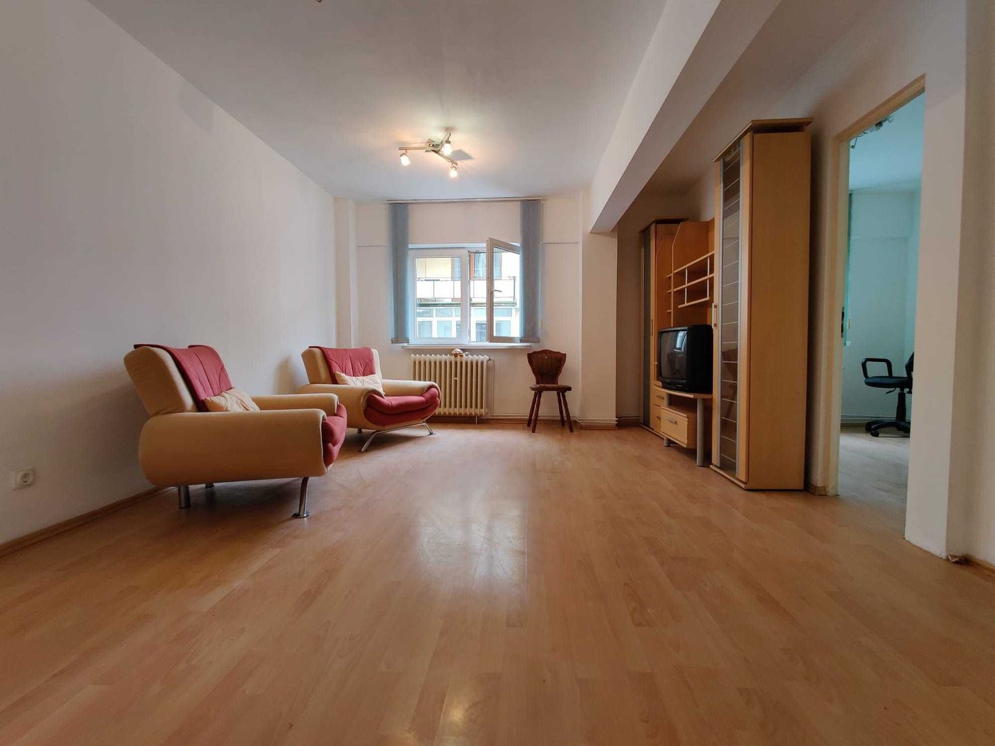 APARTAMENT 4 CAMERE | NEMOBILAT | SELIMBAR