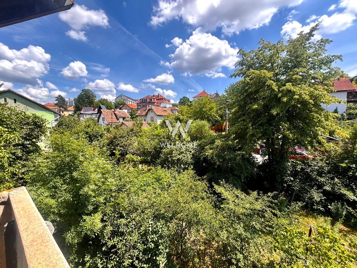 Apartament 3 camere central Ștrand cu garaj si boxa
