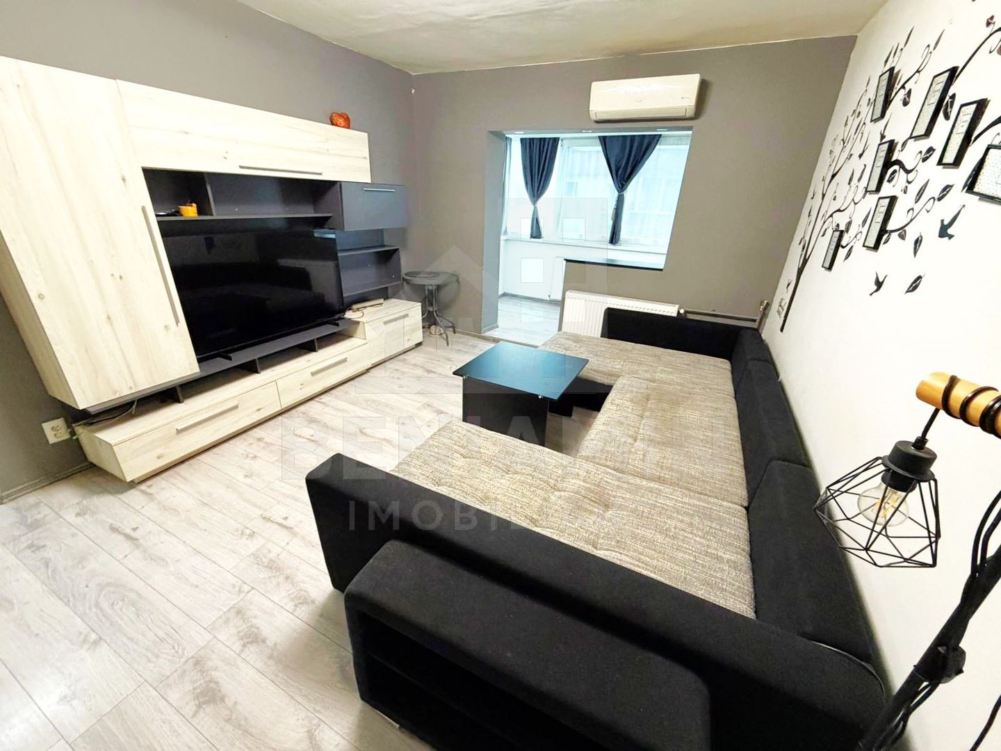 Apartament-3 camere-Mobilat-Utilat-Loc parcare acoperit-Pet friendly