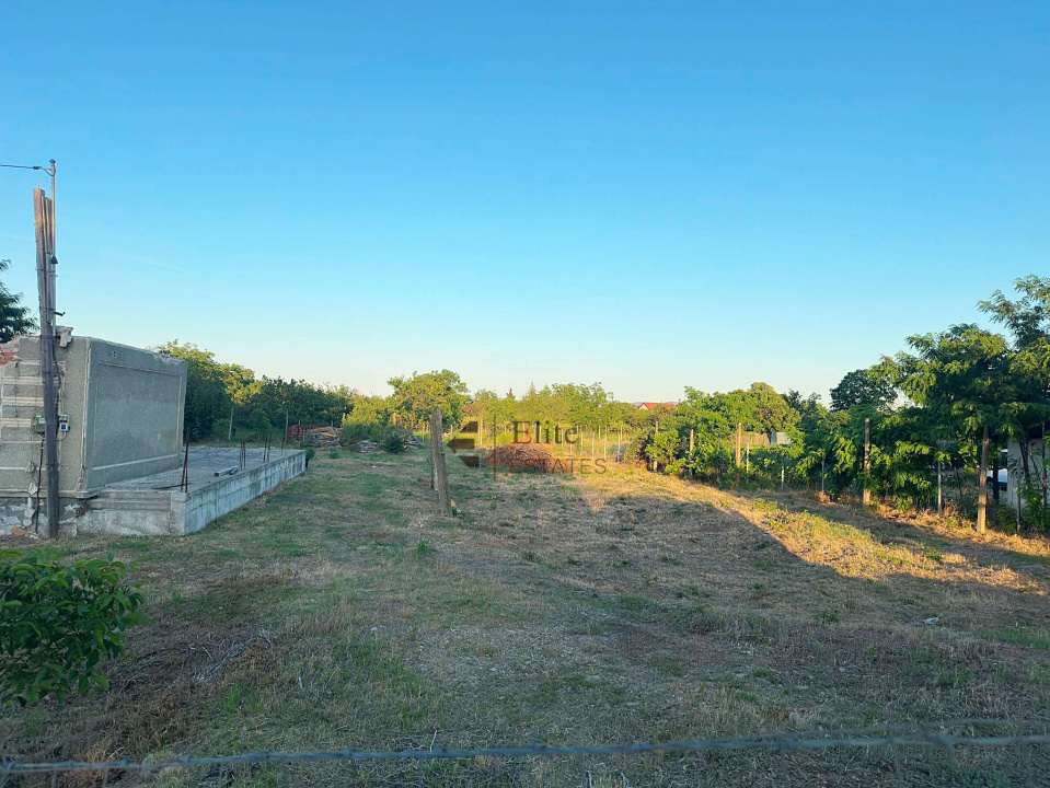 Teren intravilan 1755 mp in Tileagd la DN1 cu toate utilitatile