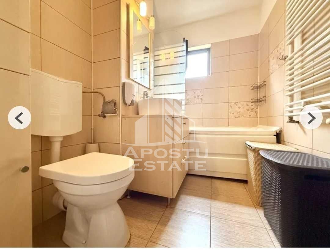 Inchiriez apartament 3 camere, zona Dambovita
