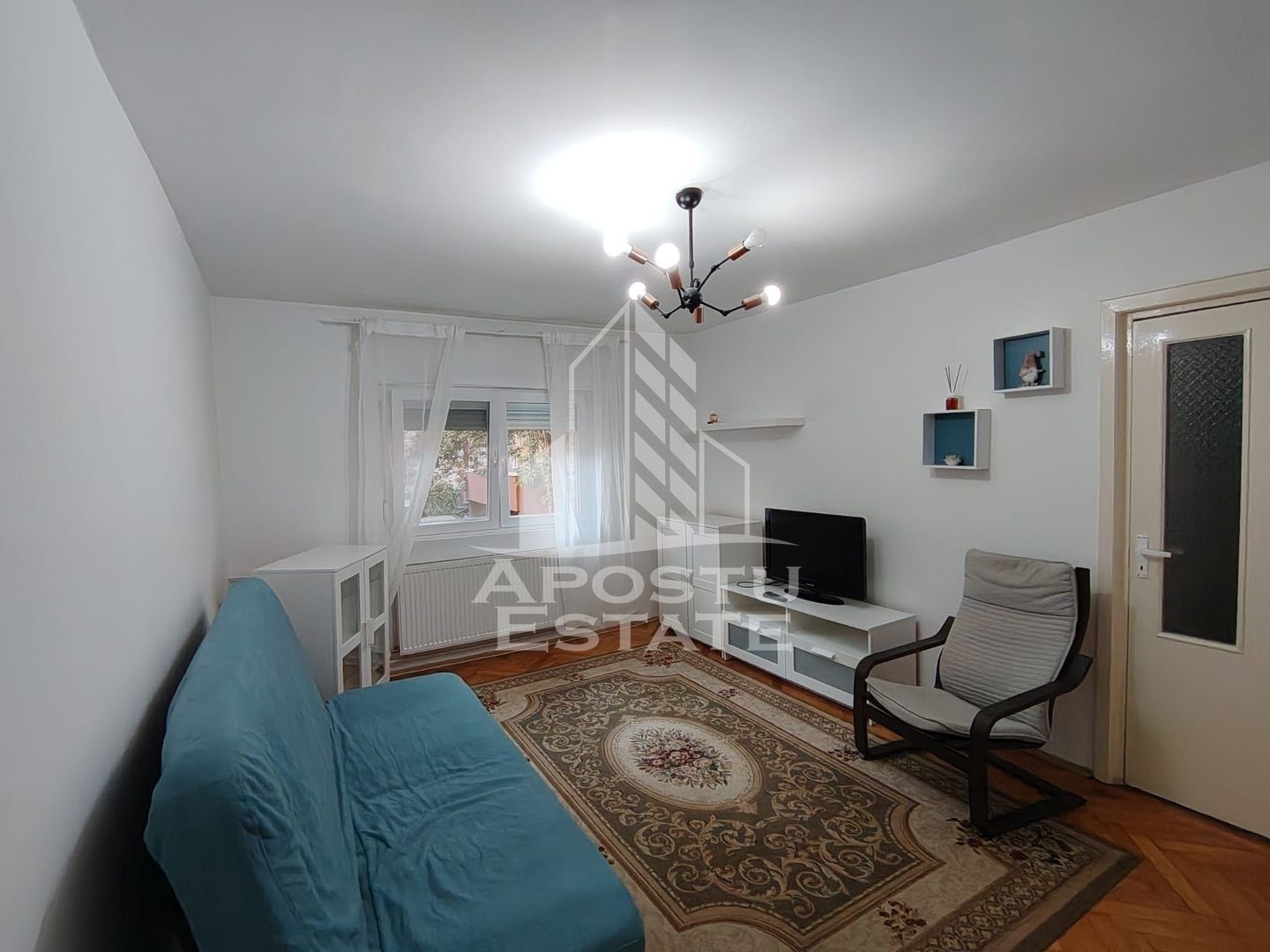 Apartament 2 camere mobilat, parter, Zona Complex - Olimpia,Timisoara