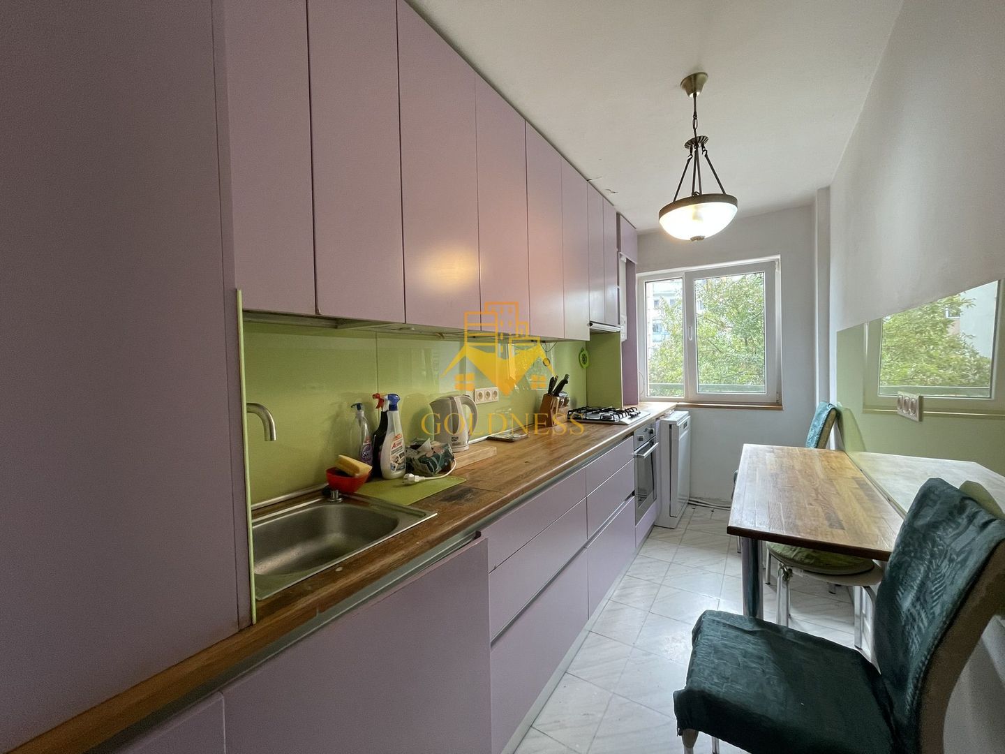 Zona Minerva Petrom Manastur|74 mp decomandat| 2500/m| Parcare si boxa