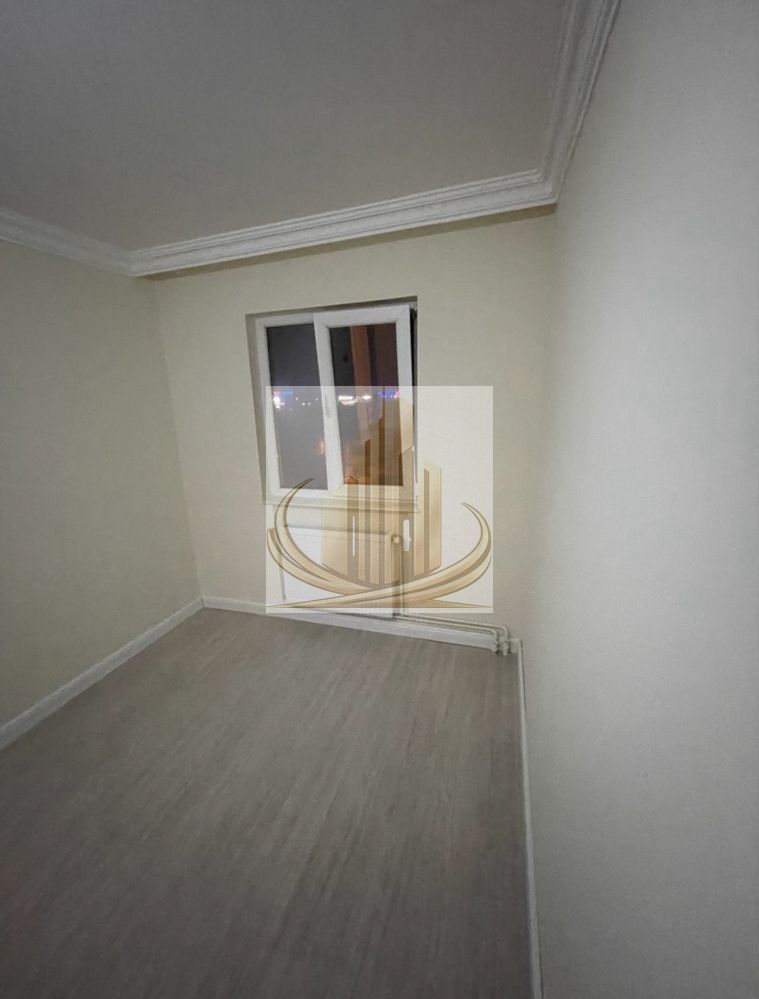 Apartament 2 camere cu balcon și centrală inclusă în preț