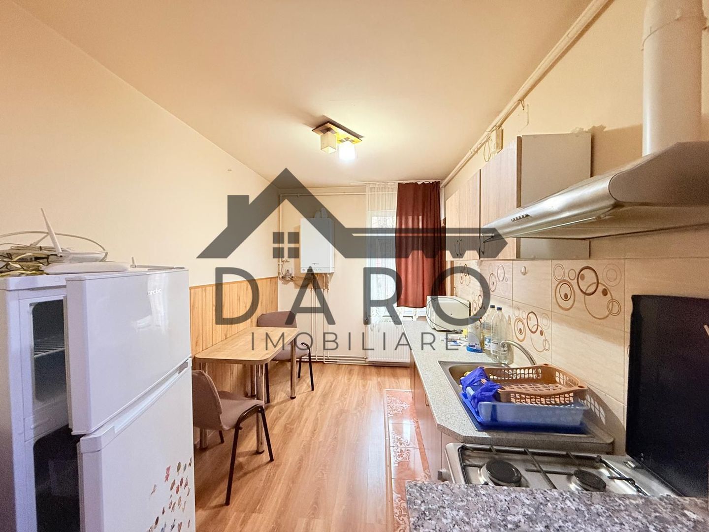 🏡 Apartament de închiriat– 2 camere decomandate | Str. Muncii |Parter