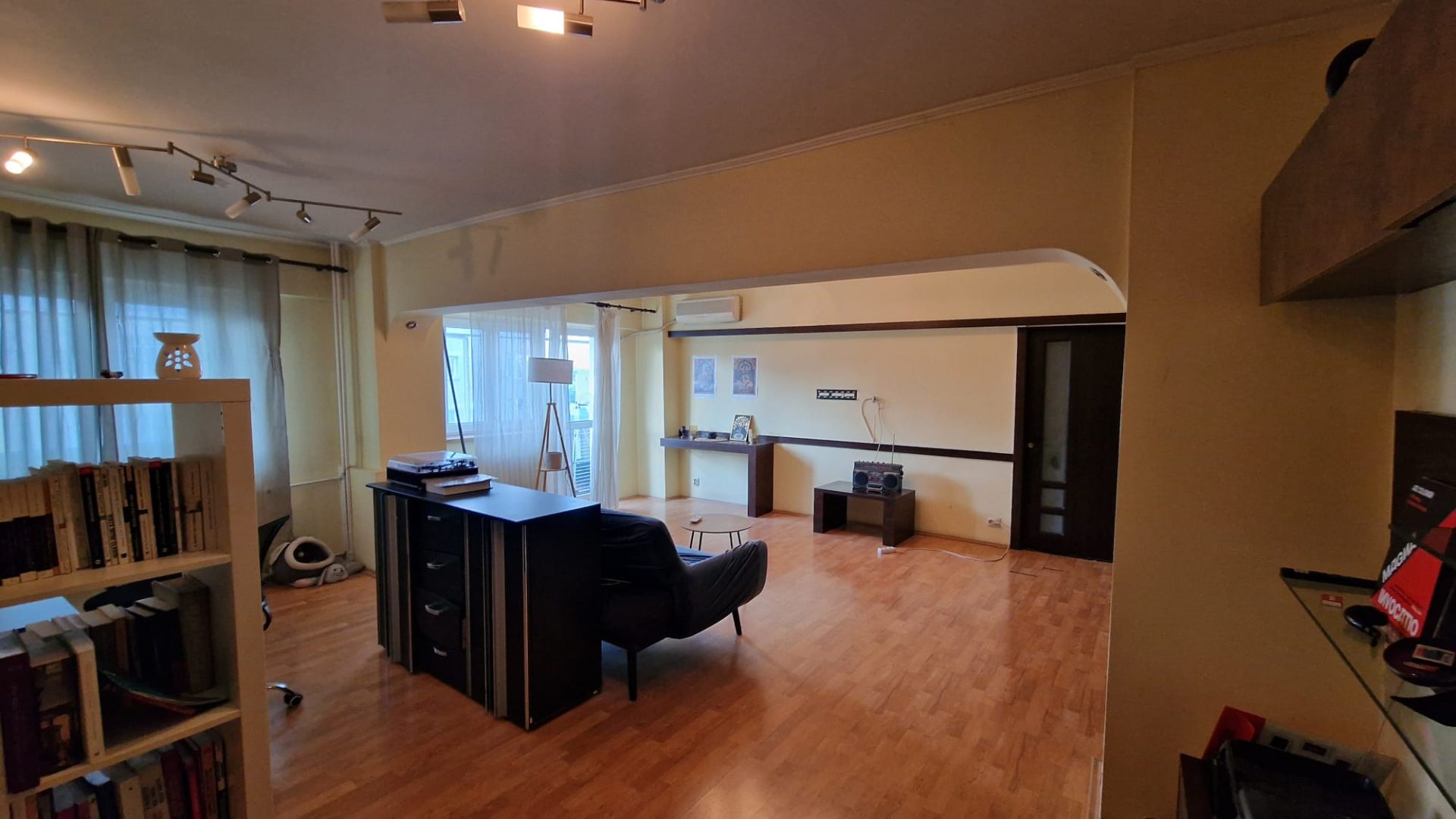 Apartament 2 camere spațios (3 în acte) – 13 Septembrie-Panduri