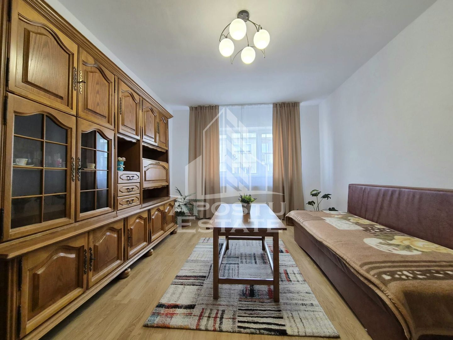 Apartament doua camere,Zona Alfa