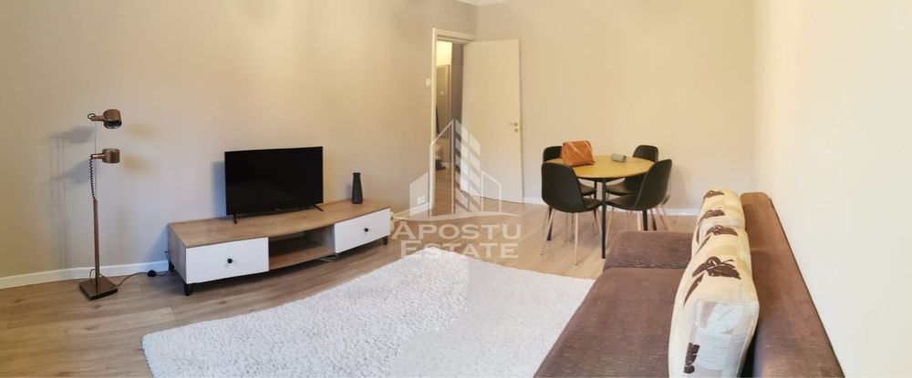 Apartament 3 camere, 2 bai, zona Calea Aradului