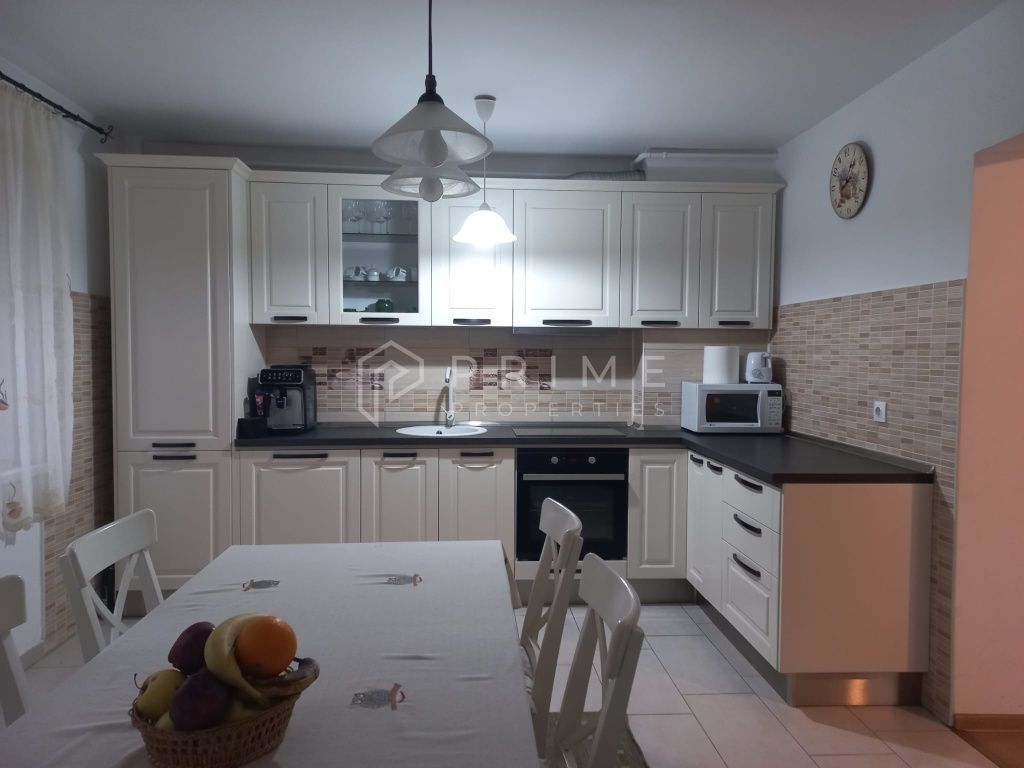 Apartament Modern cu 3 Camere și 2 Băi – Complet Utilat | Cornisa