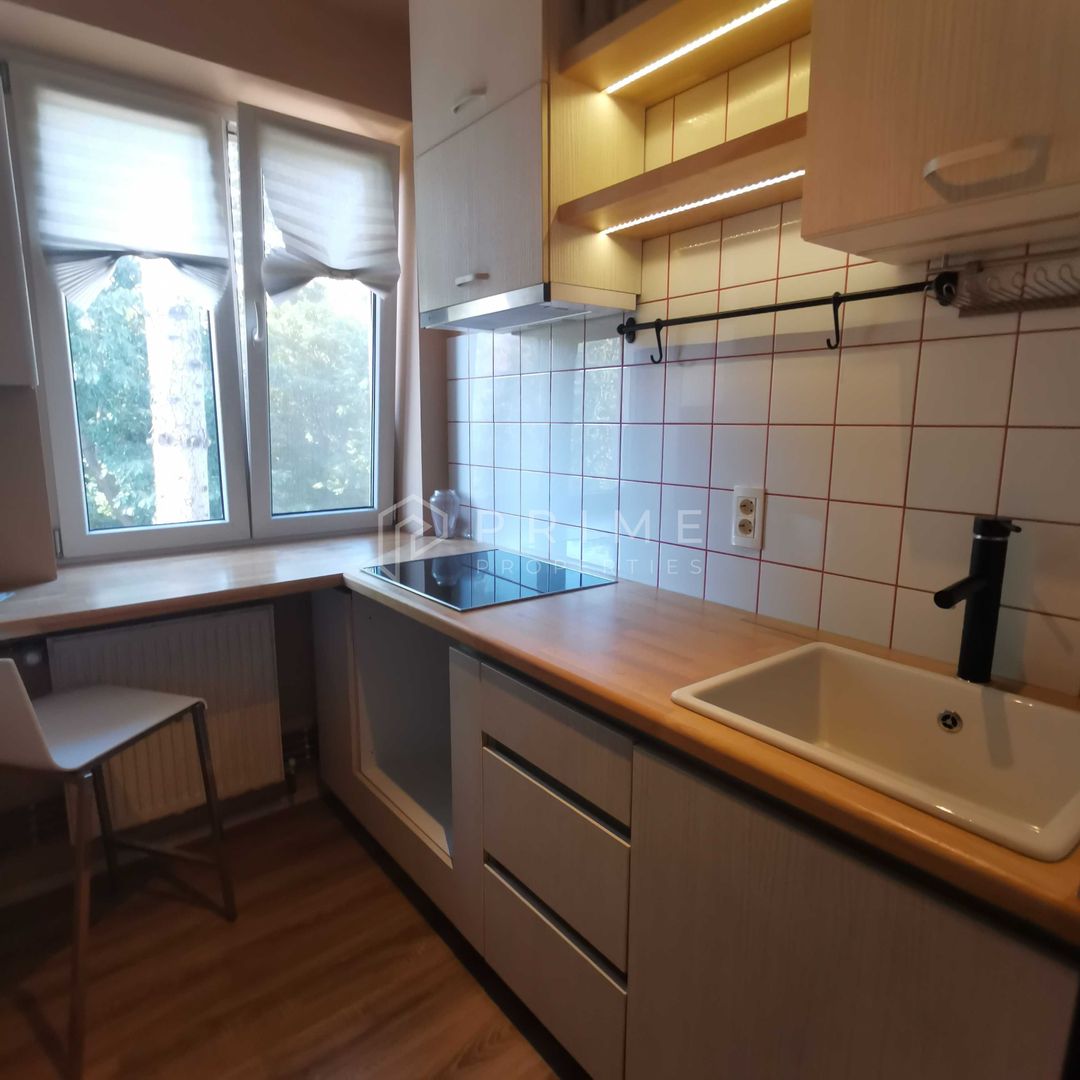 De închiriat: Apartament modern cu 1 cameră, în zona 7 Noiembrie
