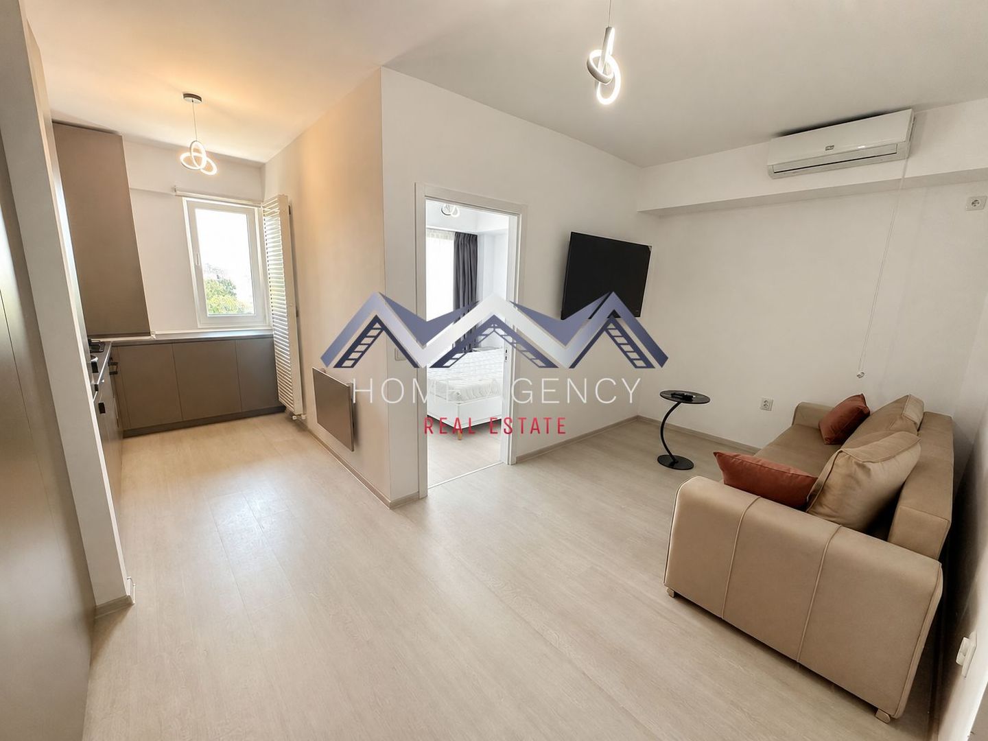 Apartament 2 camere | prima închiriere | Otopeni central