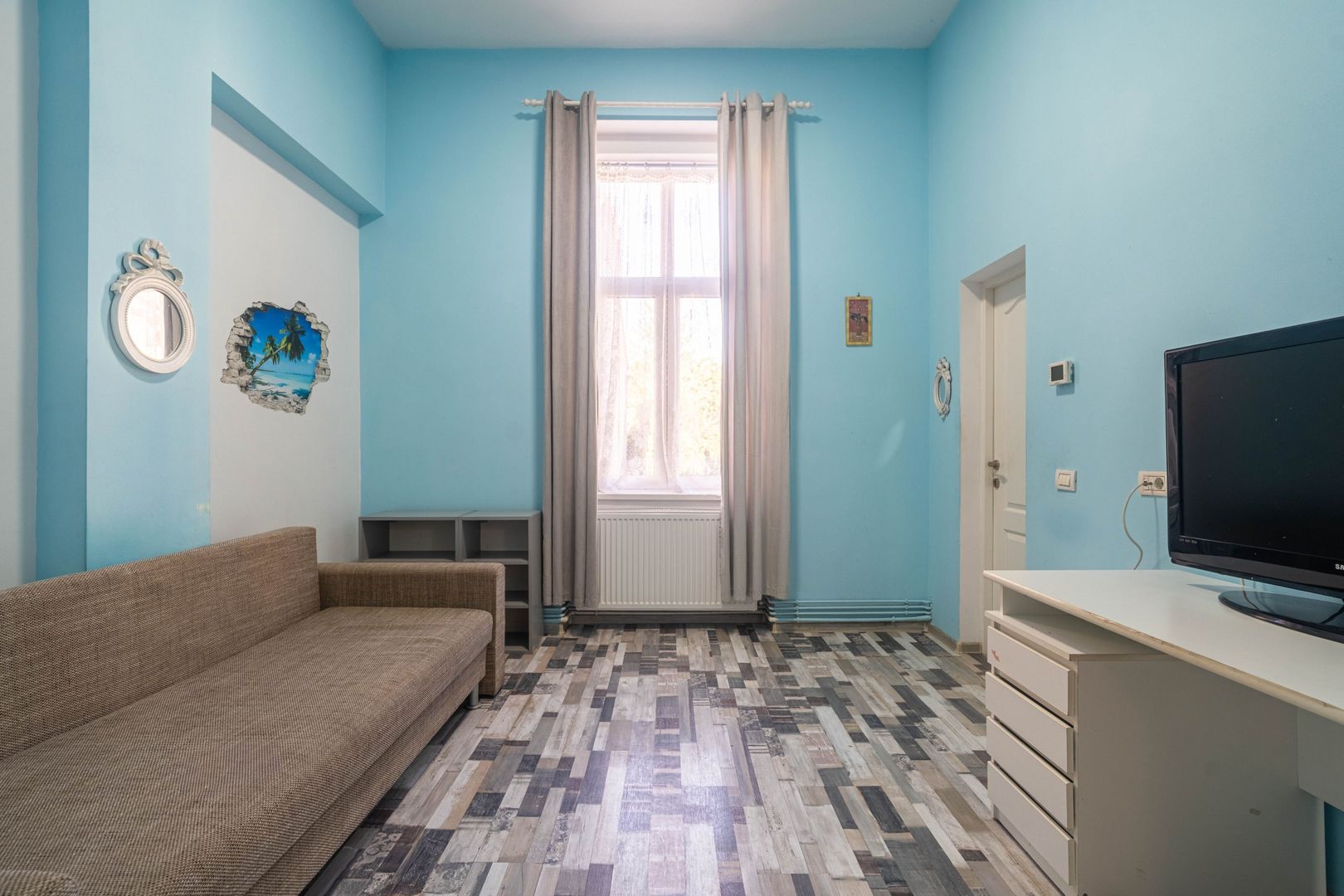 Apartament cu 1 cameră – Central, Arad | Renovat, mobilat și utilat