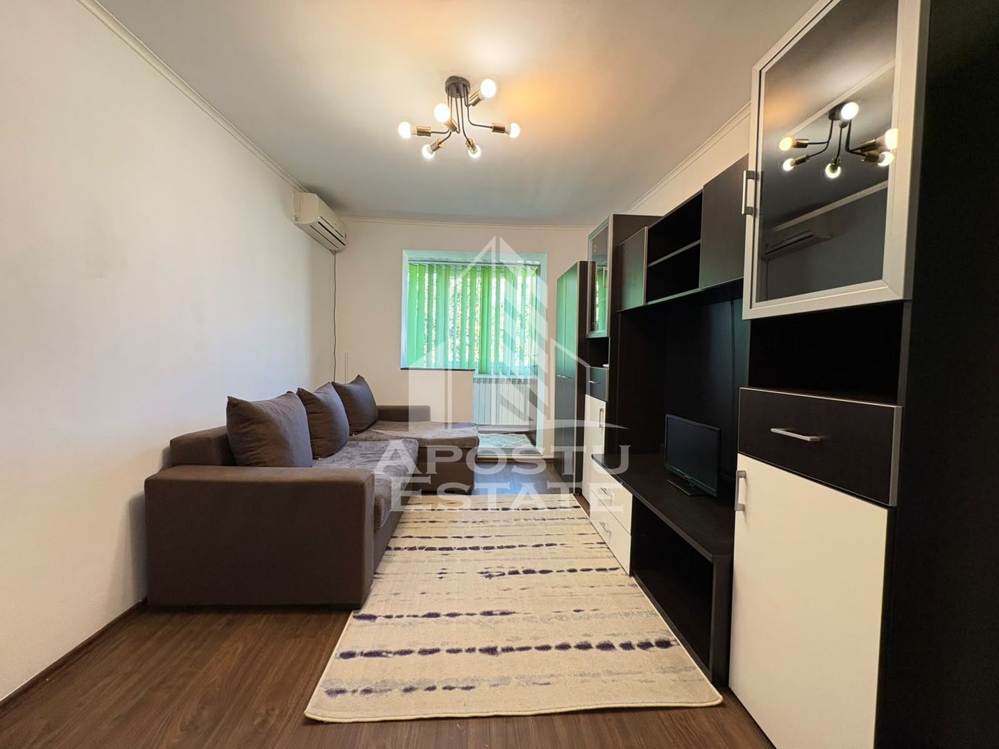 Apartament cu 2 camere de inchiriat zone Sagului