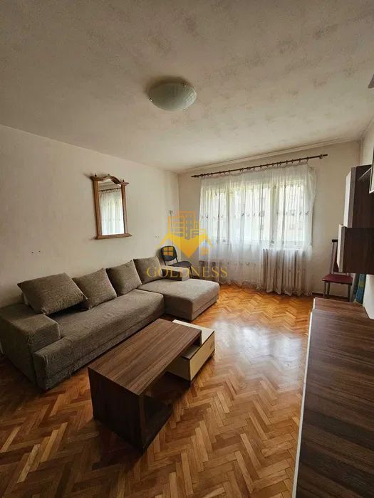 3 camere decomandate, balcon, parcare, Intre lacuri, Mol, FSEGA