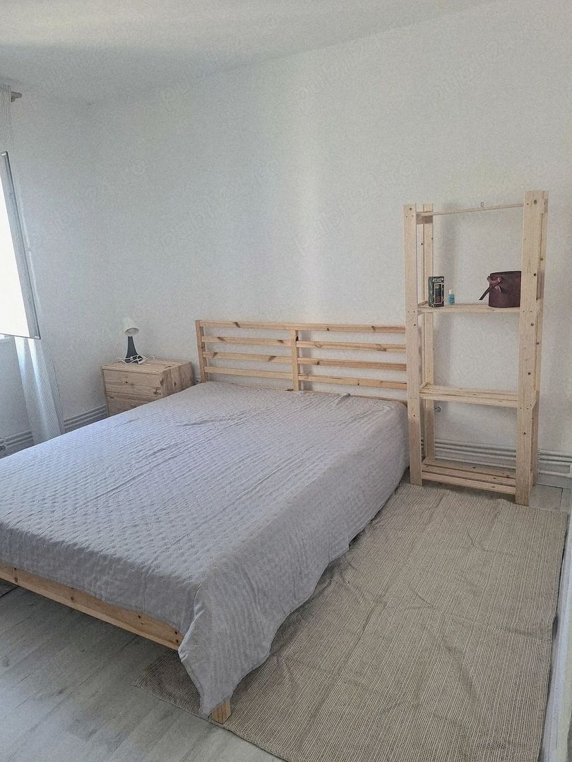 De inchiriat apartament 2 camere, Piața Centrală, 450 euro