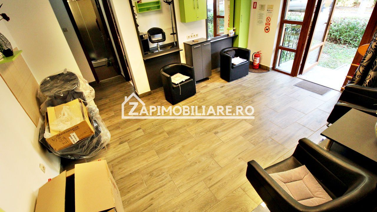Spatiu comercial 55 mp. zona 7 Noiembrie langă Piată