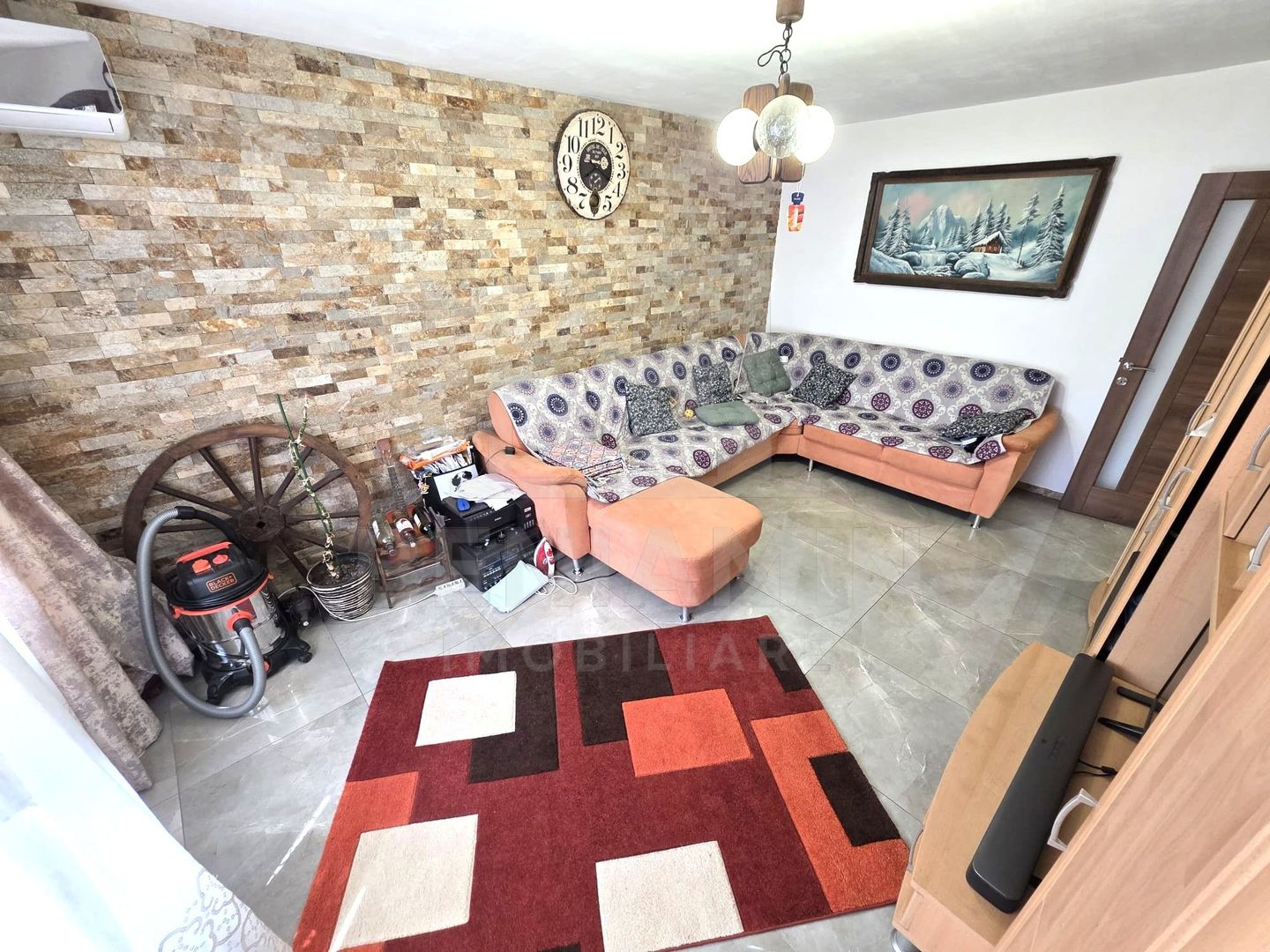 2Camere-50mp-An1985-Etaj2-AC-Teava de Gaze-Mobilat-Utilat--Rovine