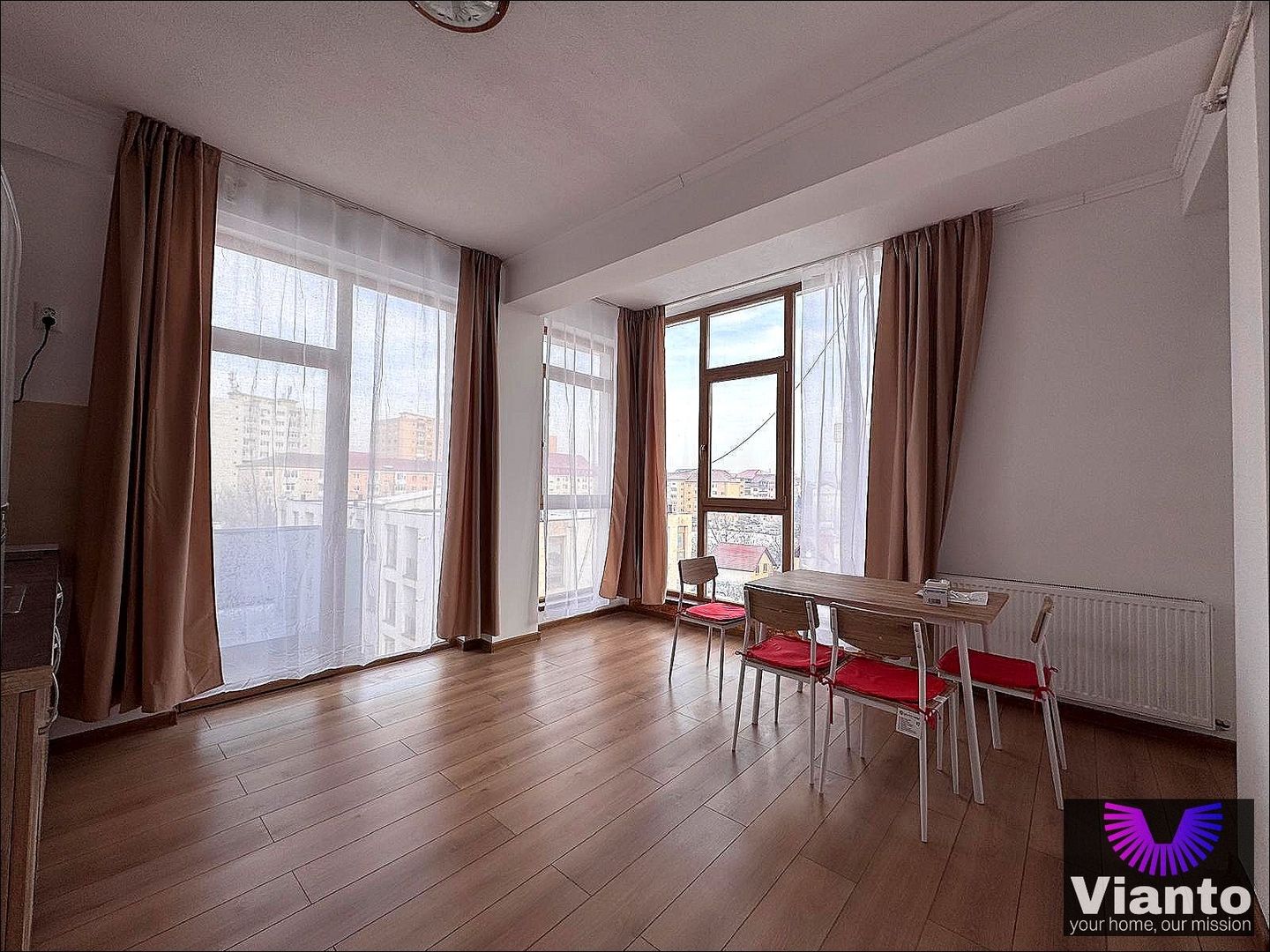 APARTAMENT 3 CAMERE PRIMA INCHIRIERE | LOC DE PARCARE | EL GRINGO SELIMBAR