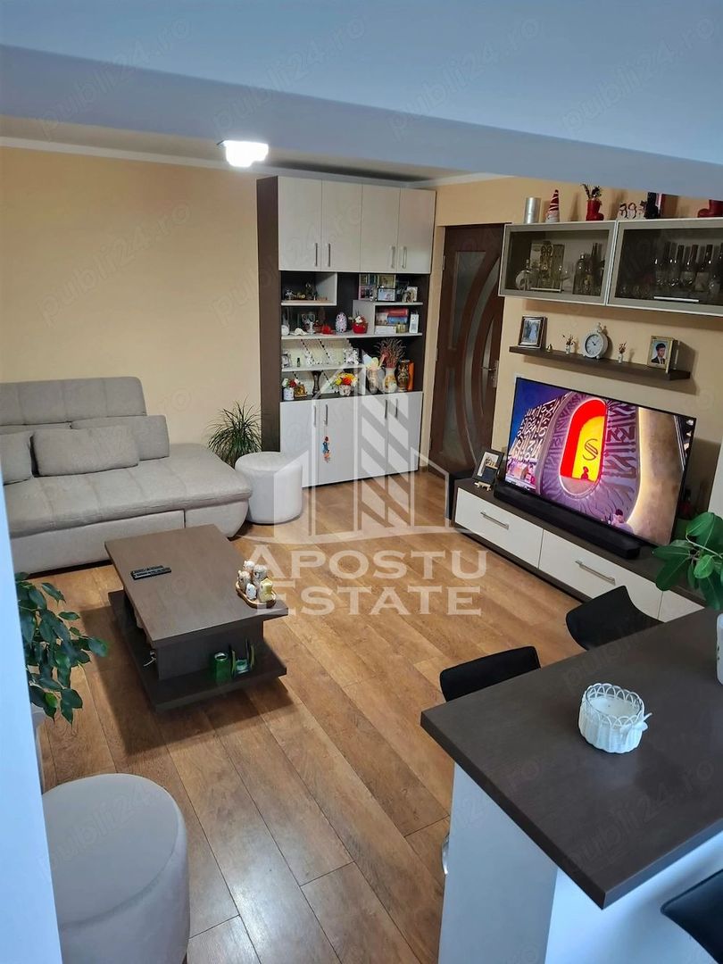 Apartament 4 camere, zona Confectii