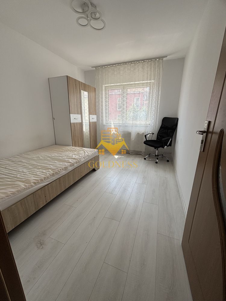 3 camere decomandate, 2 balcoane, Intre lacuri, Aurel Vlaicu, Kaufland