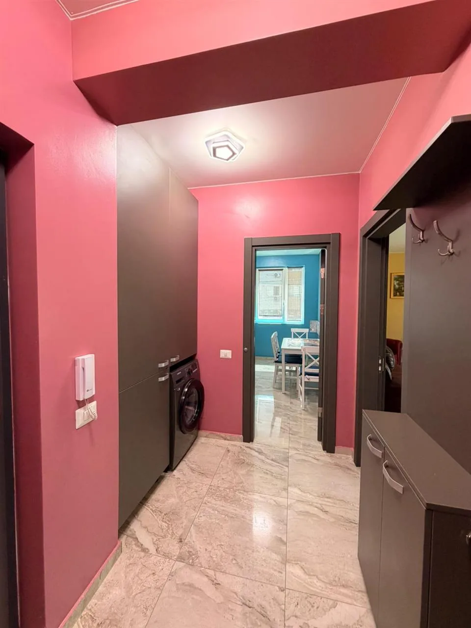 Apartament 2 camere Aparatorii Patriei -  de inchiriat