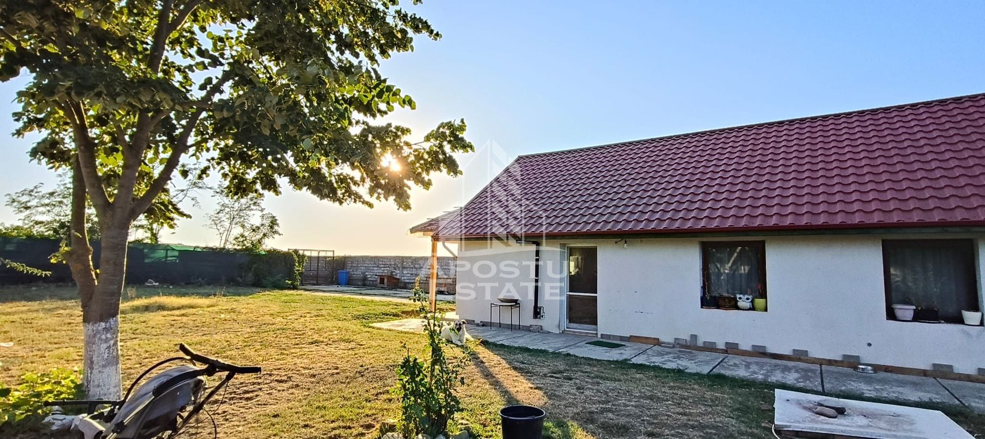 Casă individuală în Bucovăț cu 3250 mp