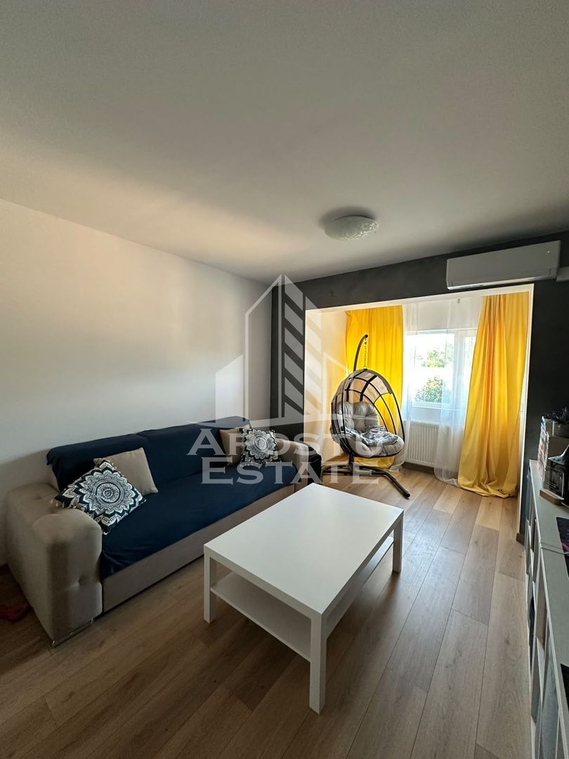 Apartament cu 3 camere, de vanzare, zona UMT, Timisoara