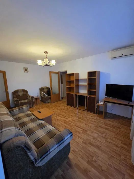 Apartament de 2 camere de inchiriat Zona Tineretului