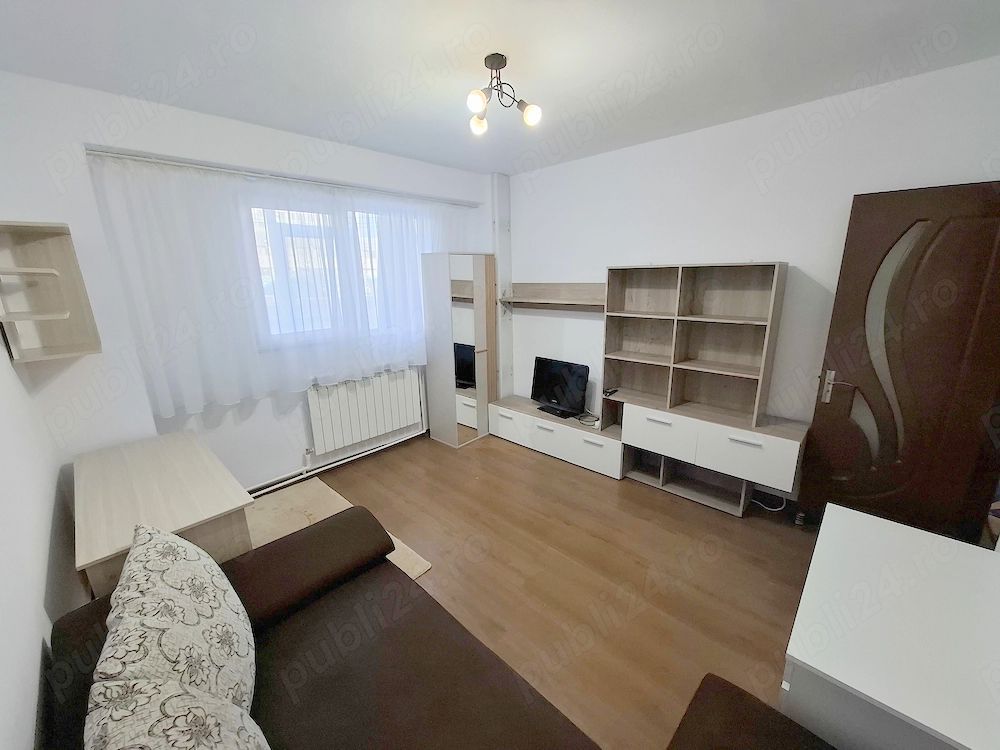 De inchiriat apartament cu 2 camere, zona Spitalul judetean, et. 2, 450 E