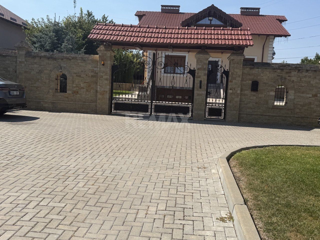 Casa de vinzare Codru, mun.Chisinau