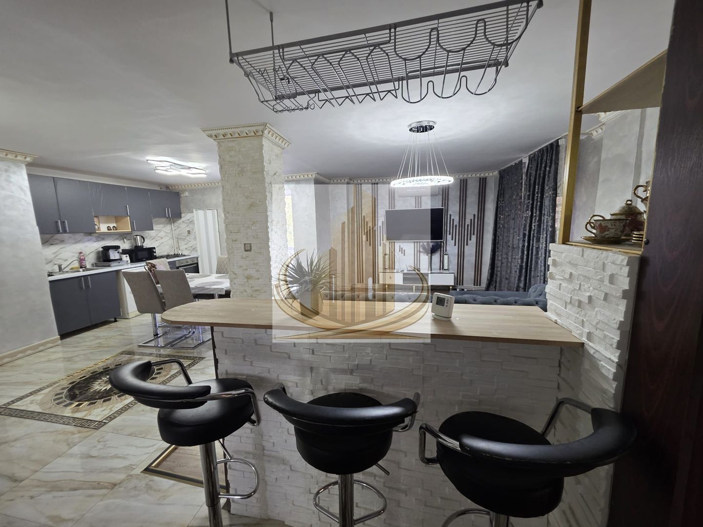 Ocazie! Apartament 4 camere – Calea Lipovei et. 2