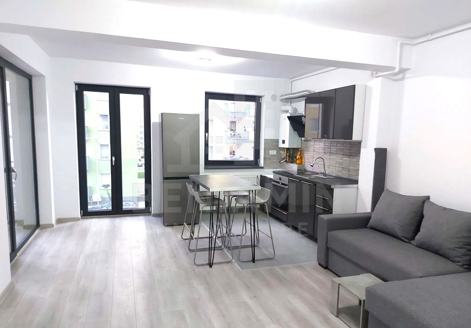 Apartament 2 camere - Platinum Residence - Coresi - Parcare 66.4mp