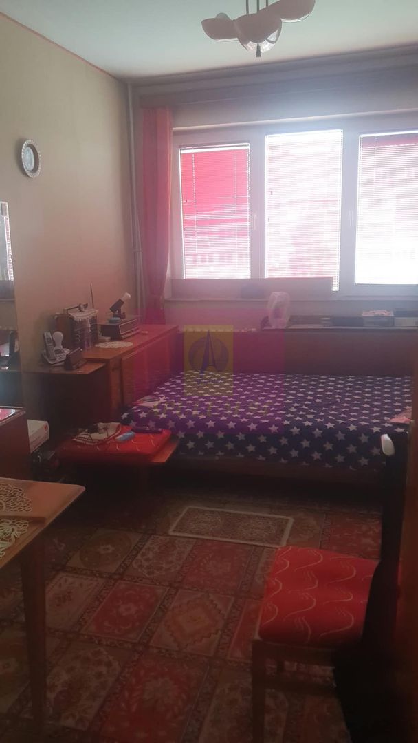 Ap 3 camere , Uverturii, metrou Lujerului - pret imbatabil