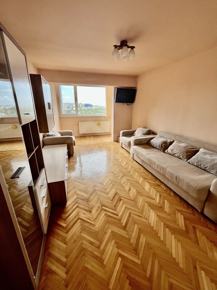 Apartament de inchiriat