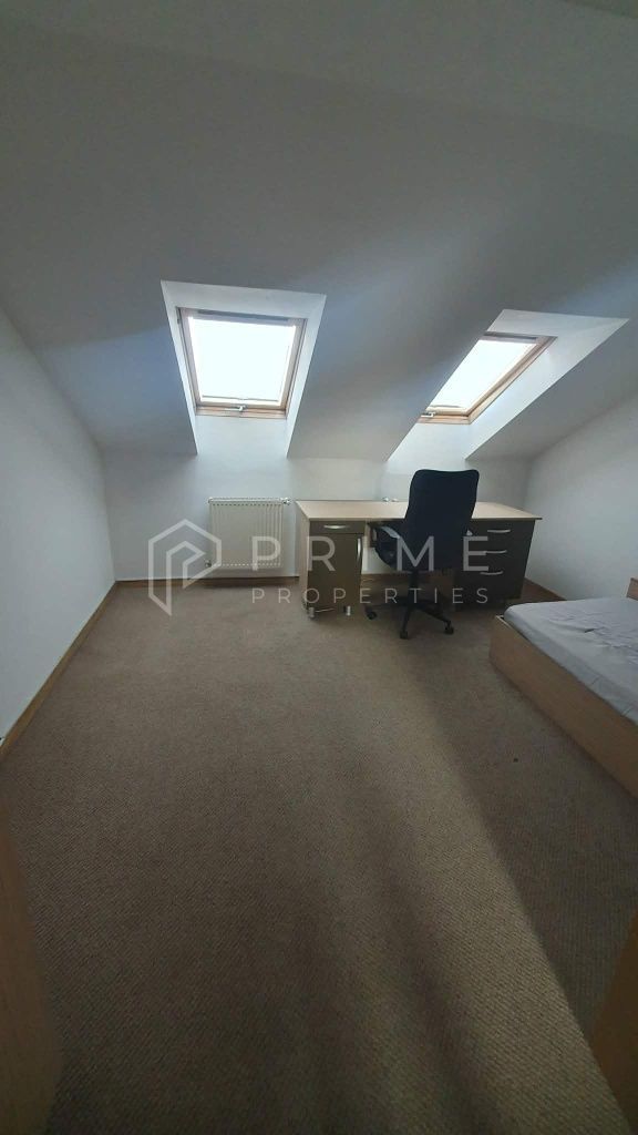Apartament 3 camere de închiriat – ideal pentru studenți- Zona UMF