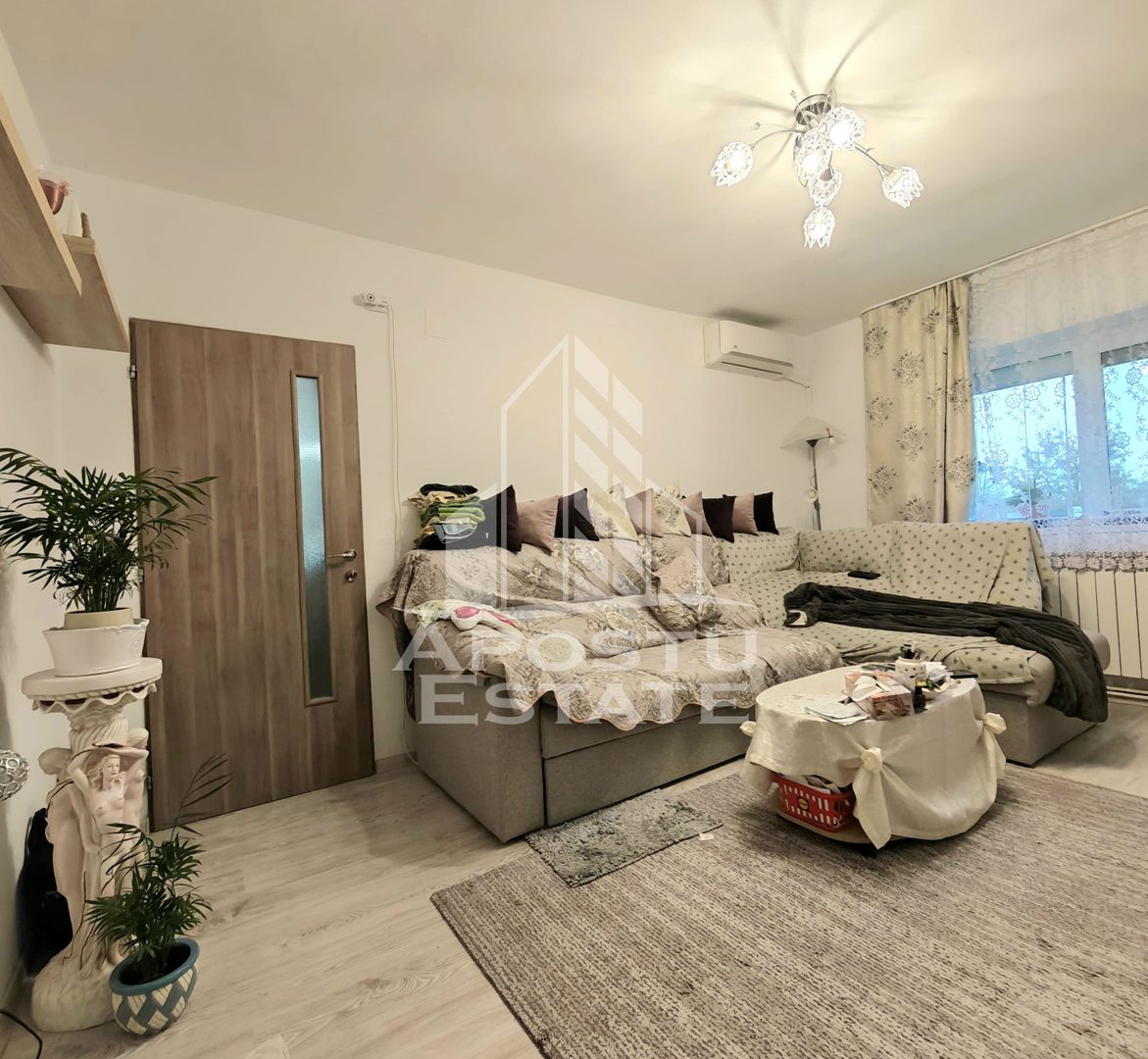 Apartament cu 3 camere, centrala proprie, Sag