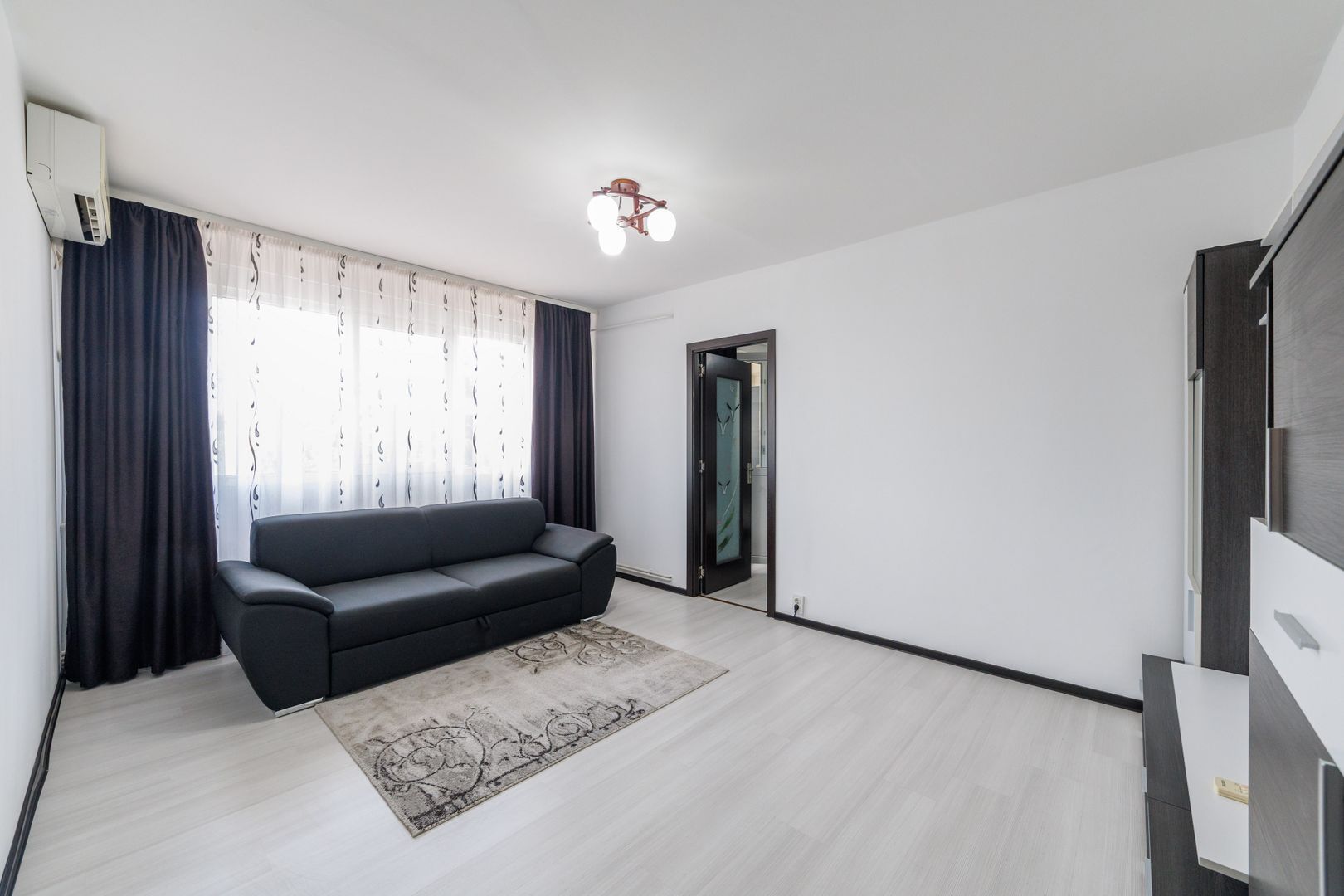 Apartament gata de mutat cu 2 camere si parcare inclusa – Banat