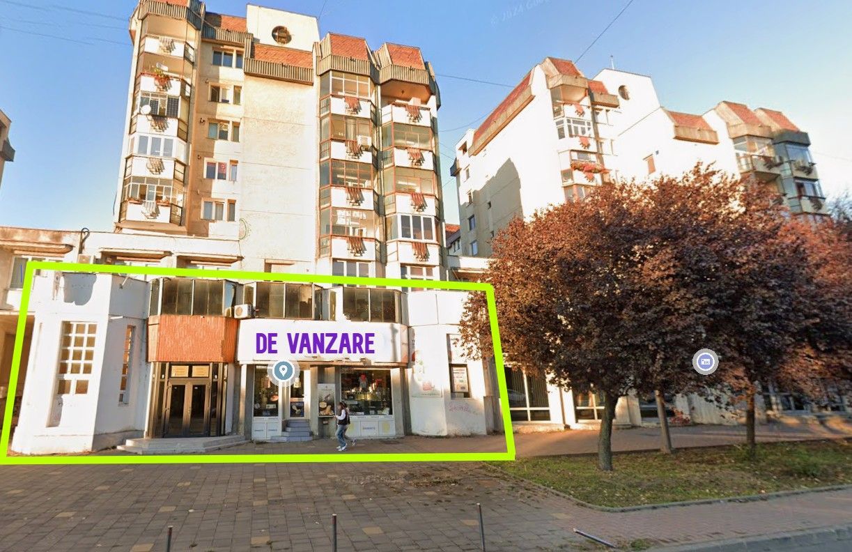 Central 445,3 mp utili - Spatiu comercial masiv - Parter cu vitrina si subsol