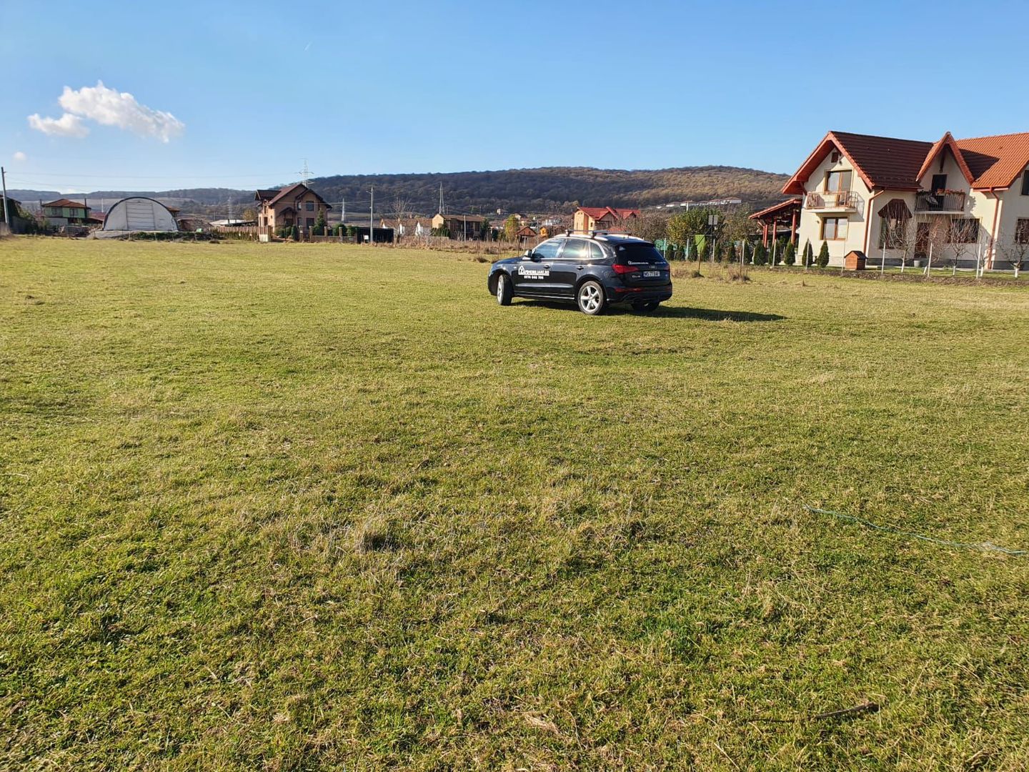 Teren intravilan 4.690mp.deschidere la 2 drumuri,zona Unirii